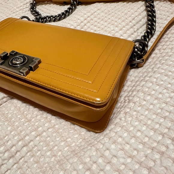 Chanel Reverso - Picture 6 of 11